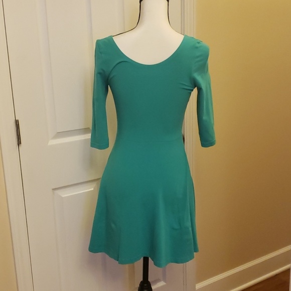 Express Dress - Picture 2 of 2
